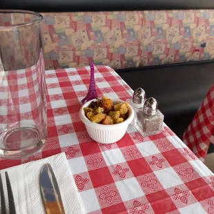 Crouton chips far all our guests!