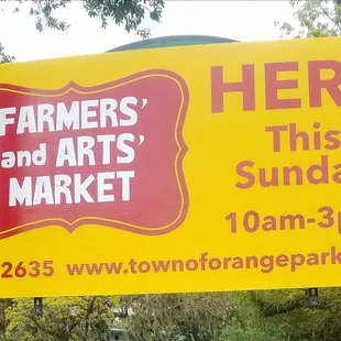 farmers and arts market sign