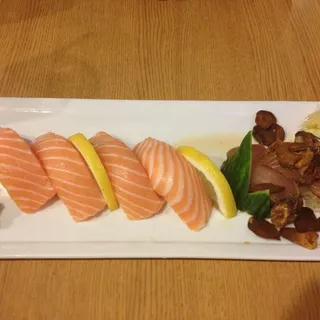 Salmon Sushi