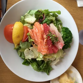 Sashimi Salad