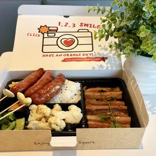 B2 Slow Braised Pork Square 鄉村燉控肉方 ($14.99) + S9 Chargrilled Taiwanese Sausage 台式烤香腸 (3 pc-$7.99)