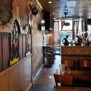 the interior of a restaurant