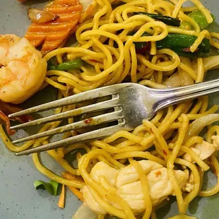 ORANGE  THAI Noodle