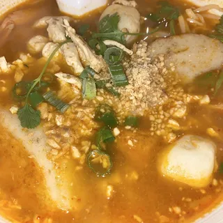 2. Tom Yum Noodle
