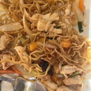8. Orange Thai Noodle