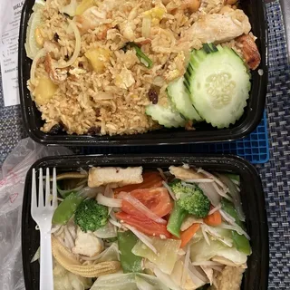 3. Pineapple Fried Rice