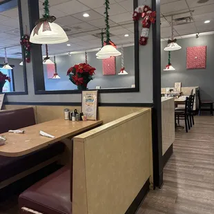 sushi and sashimi, interior