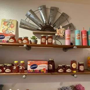 Merch &amp; Honey