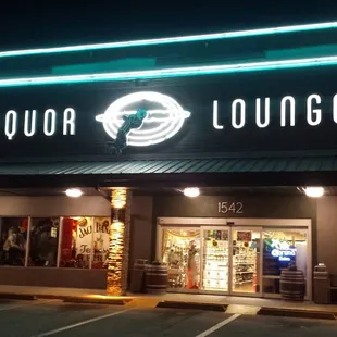 Lounge next to liquor store