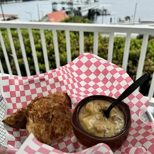 Clam Chowder w/ Smoked Bacon &amp; Sweet Corn