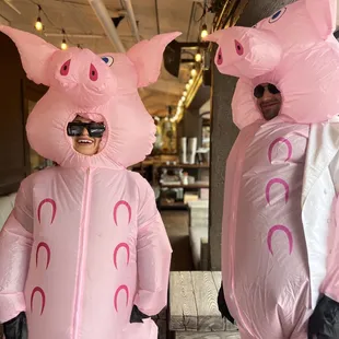 GM Janae &amp; Chef Michael hamming it up