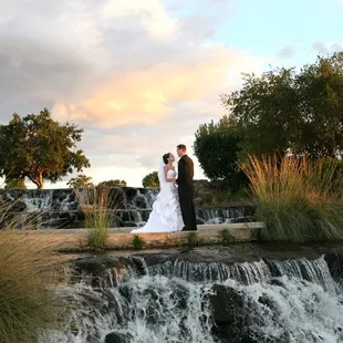 Where Wedding Visions and Vows Unite