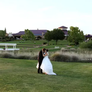 Wedding at Orchard Creek Lodge. Photo by Photography For A Reason