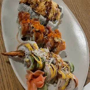 Delicious 3 definitely was perfect for 2 people, I would go back all the time if I didn&apos;t live in another state!!