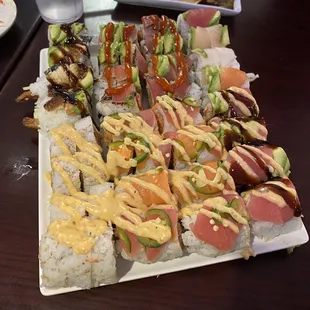 food, sushi, sashimi, sushi and sashimi