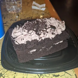 Chocolate mousse cake