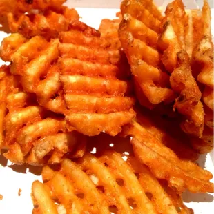 Crispy crisscross fries. Mmmm