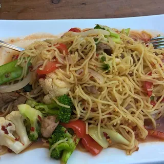 THAI CHOW MEIN
