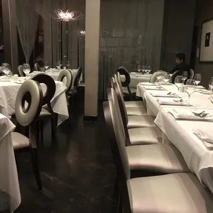 Orchidea dining room