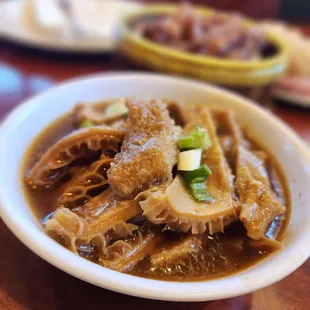 No idea what my friend ordered