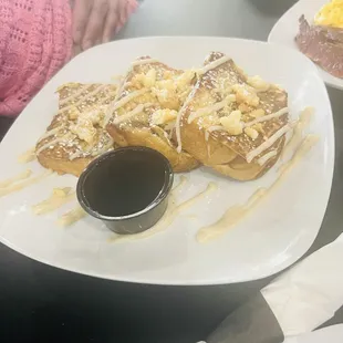 Cinnamon Toast Crunch French Toast