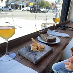 Orange wines and the single cheese plate