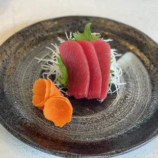 Tuna sashimi ( bluefin)