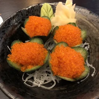 Tobiko Sashimi