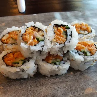 Spicy salmon Roll