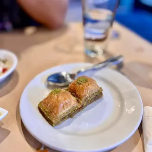 Baklava 2 pieces