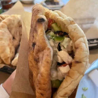 Pita Plant-Based Lamb