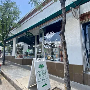 Organic Books storefront