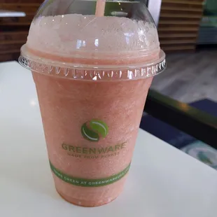 I highly recommend this strawberry shaka drink! Amazing!