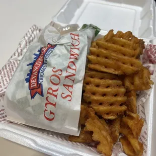 Waffle fries 100%