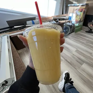 Mango Mamba Smoothie