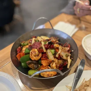 200. Spicy Incense Pot Seafood
