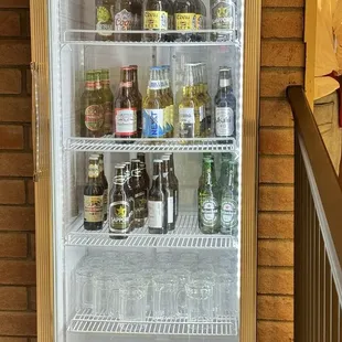 Cold drinks and chilled cups