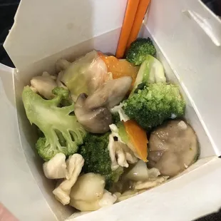 Moo Goo Gai Pan