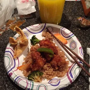General chicken, fried rice, crab rangoon &amp; egg drop soup! All hot &amp; sooo good!