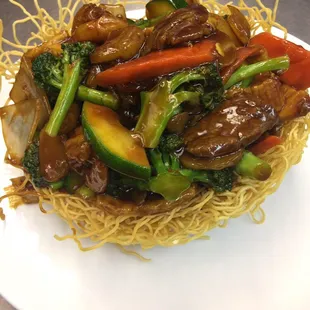 House pan fried noodle