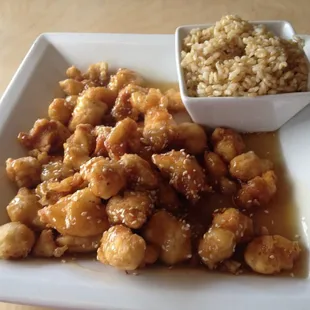 Sesame Chicken w/ Brown Rice