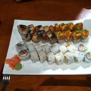 Warrensburg Roll, Dragon Roll then of course Phili and a Cali roll