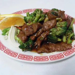 Beef broccoli, dinner special comes with soup rice and egg roll