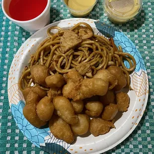 House Lo-Mien and Sweet n Sour Chicken