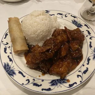 Orange chicken lunch special (with soup of choice, rice, and egg roll)  Great