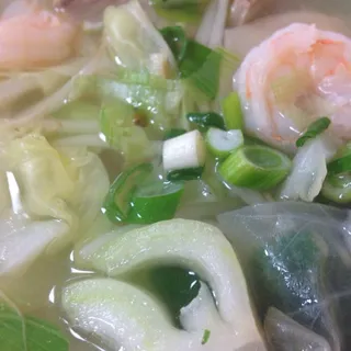 8. House Special Wonton Soup