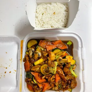 Triple Crown with steamed rice