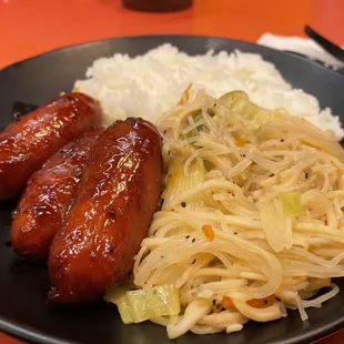 Longanisa and pancit with rice