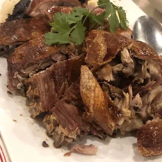 D17. Half Cantonese Roast Duck