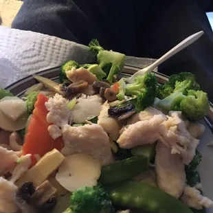 Since I started working out again, nice they have a diet section . Steamed chicken and mixed veggies was awesome.